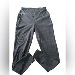 Zenana size medium women’s grey leggings EUC